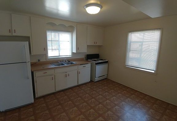5th image of 1011 Hermosa Dr SE
