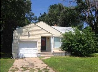 416 E 49th St N, Wichita, KS 67219
