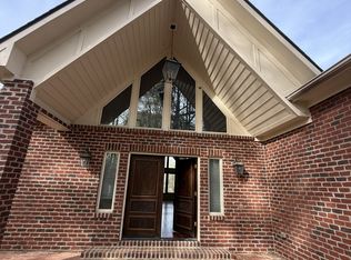 600 Stonewall Jackson Trl, Martinsville, VA 24112