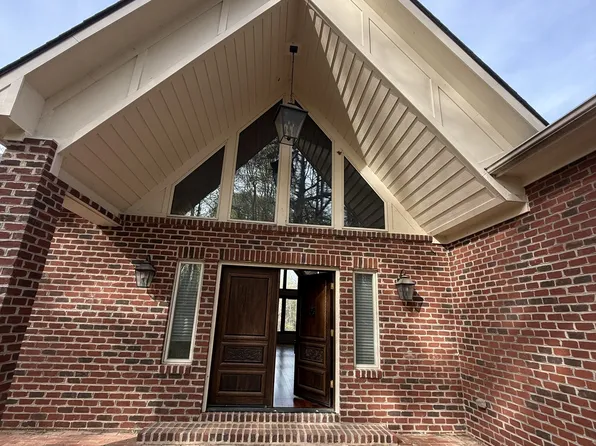 (undisclosed Address), Martinsville, VA 24112