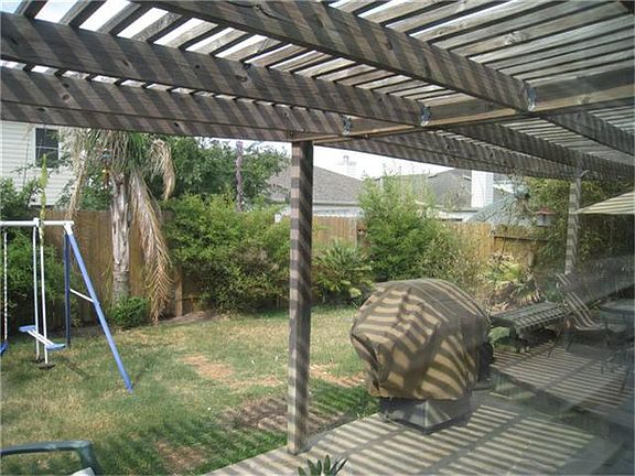 2nd image of 2814 Woodspring Acres Dr