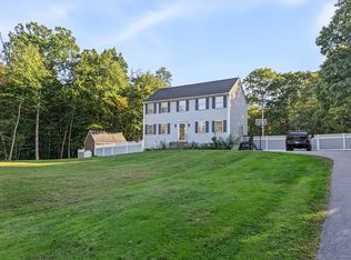 34 Conservation Dr, Douglas, MA 01516