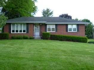 304 4th St NE, Mitchellville, IA 50169