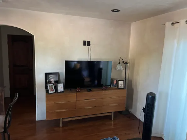 1197 Alameda De Las Pulgas, Redwood City, CA 94061