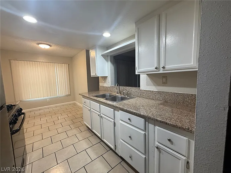 2853 Wheelwright Dr #A — Photo 3