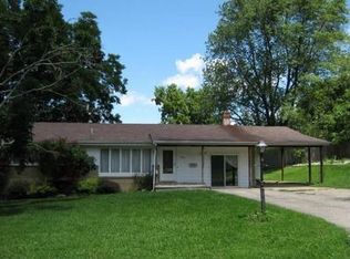 823 W Johnson St, Vandalia, IL 62471
