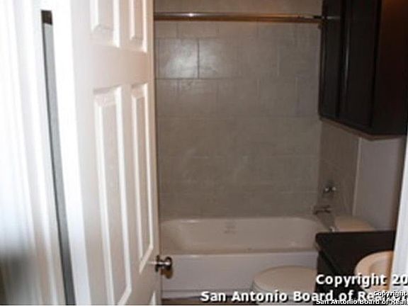 5th image of 13626 & 13628 WOODSTONE WAY