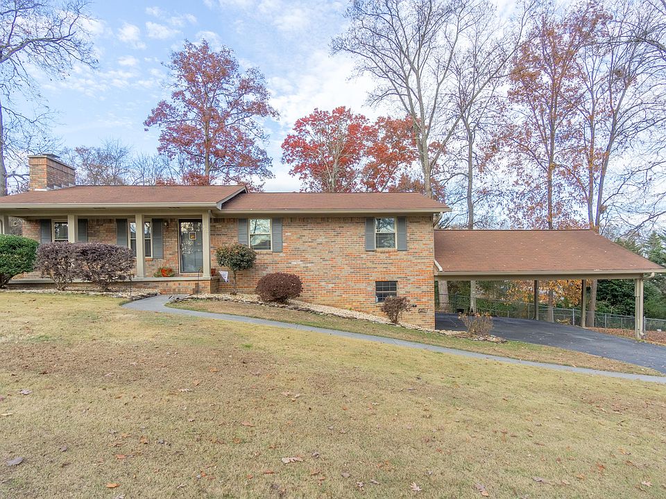 1st image of 865 Mansion Hill Cir NE