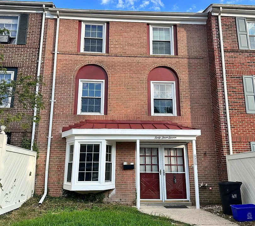 4311 Cedarlake Ct