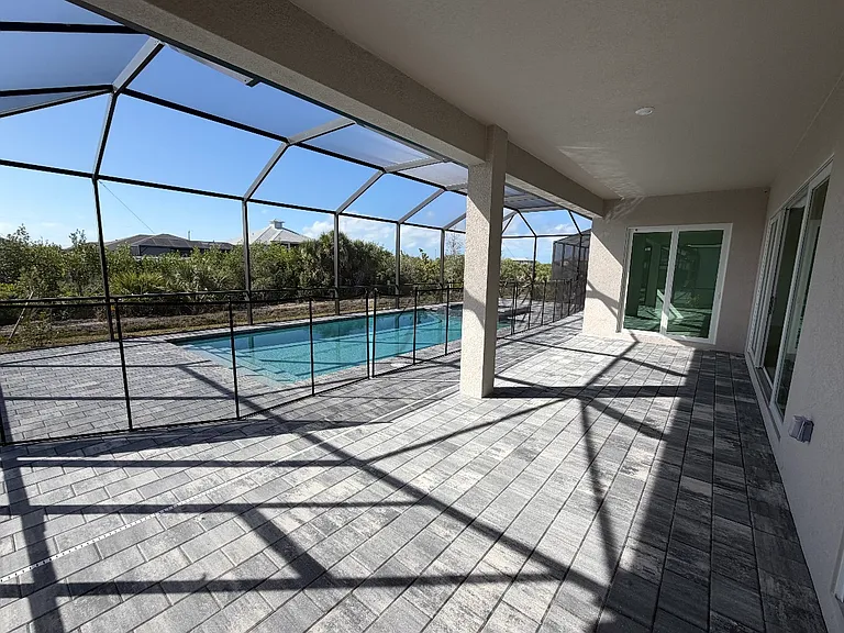 7760 Lakes Edge Ln — Photo 11