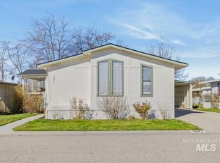3477 N Yonkers Ln, Boise, ID 83704