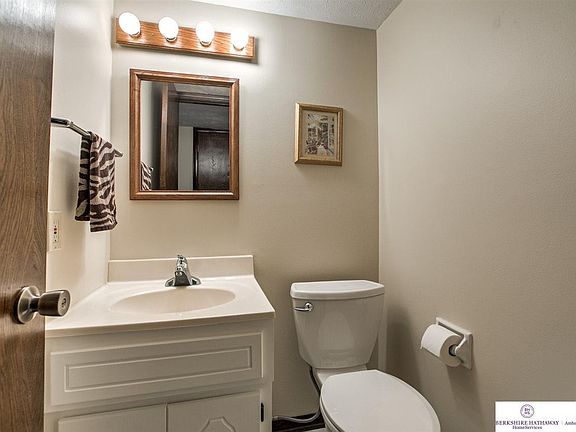 3rd image of 5723 S 152nd St