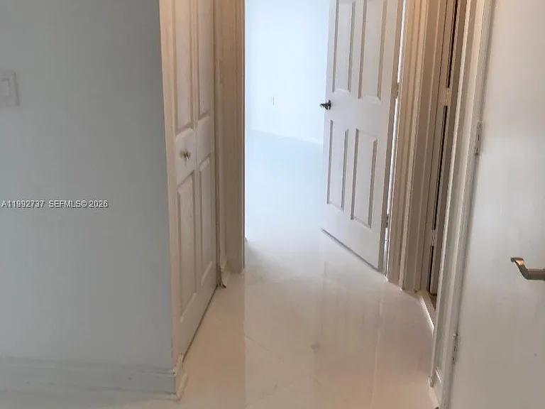 3001 NE 185th St #422 — Photo 11