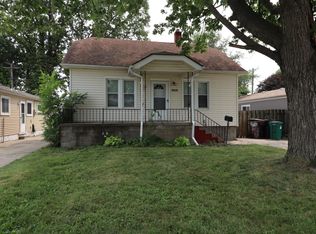 27872 Van Howe St, Roseville, MI 48066