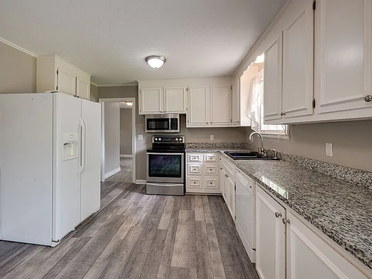 1133 Copperstill Cir — Photo 9