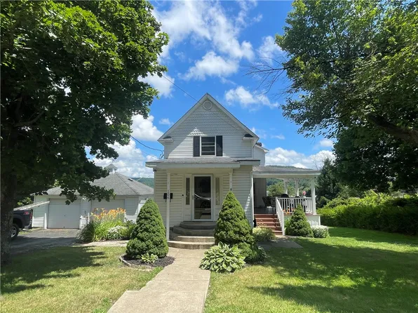 106 Seaward Ave, Bradford, PA 16701