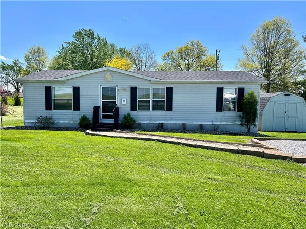 9741 Yoder Rd, Sterling, OH 44276