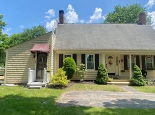 181 Central St, Rockland, MA 02370
