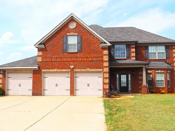 17 Gold St, Fort Mitchell, AL 36856