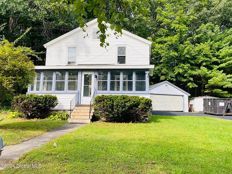 2nd image of 87 Hill Street