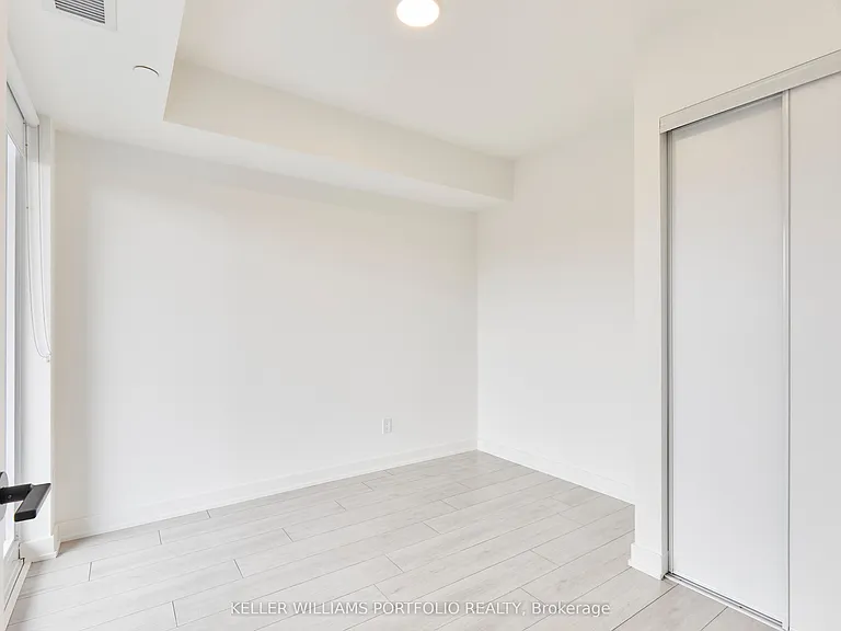 5 Lakeview Ave #520 — Photo 21