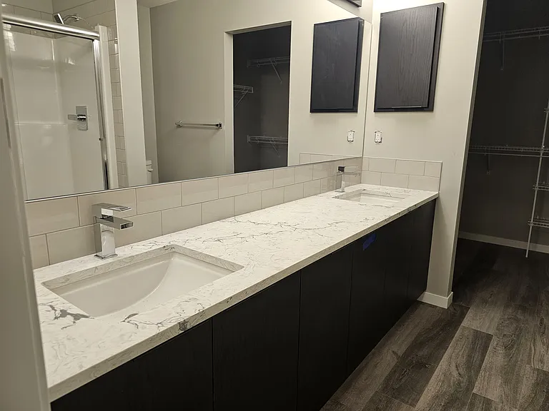 33 Carringham Gate NW #3305 — Photo 9