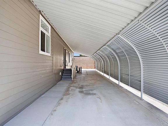 3rd image of 1219 E Barham Dr Spc 91