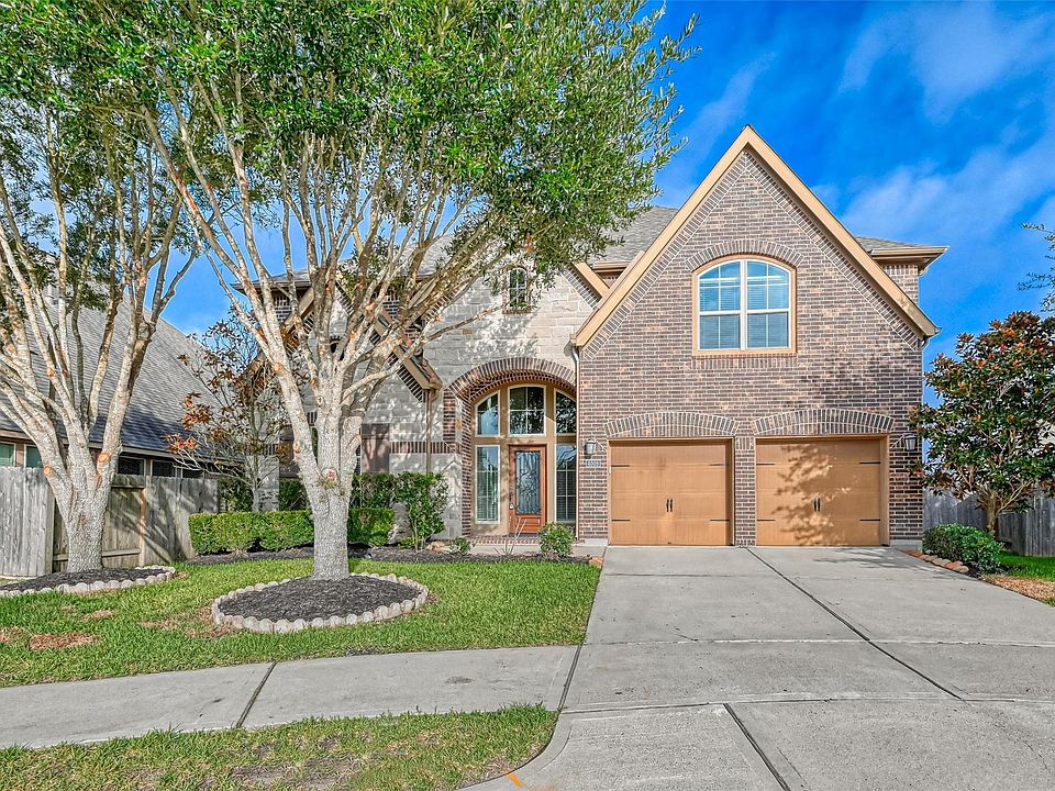 1st image of 4006 Misty Waters Ln