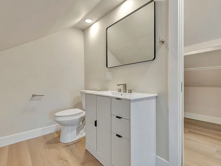 2758 Minot Ave #2 — Photo 13