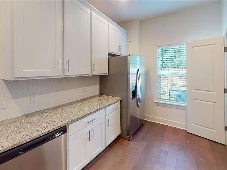 6328 Scudders Dr — Photo 8