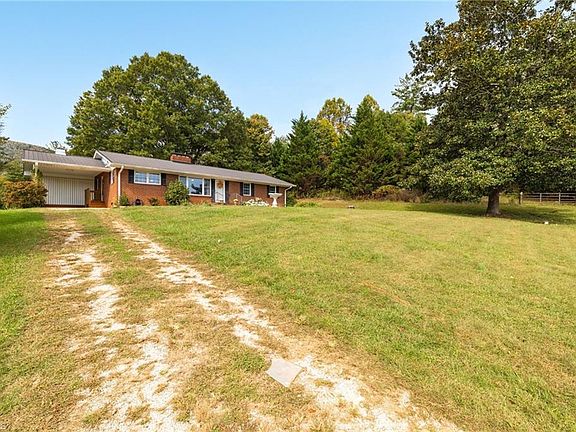 3rd image of 1465 Ramey Creek Rd