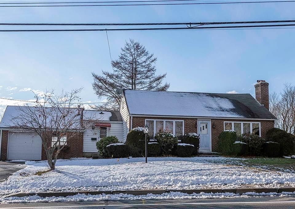 1st image of 1754 Atwood Ave