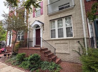 1127 Gaither Rd, Rockville, MD 20850