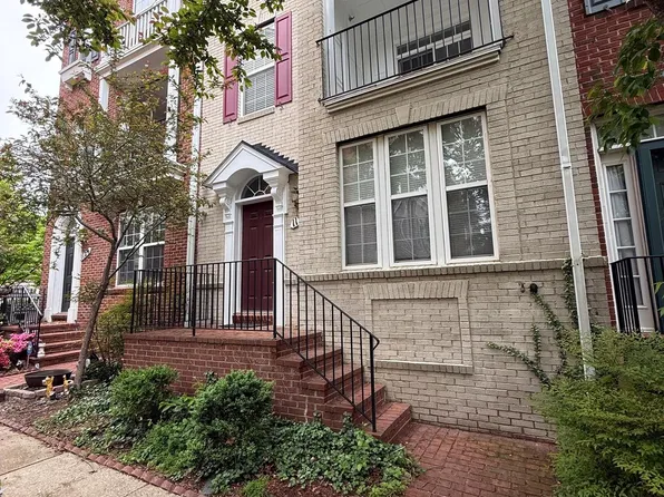 1127 Gaither Rd, Rockville, MD 20850