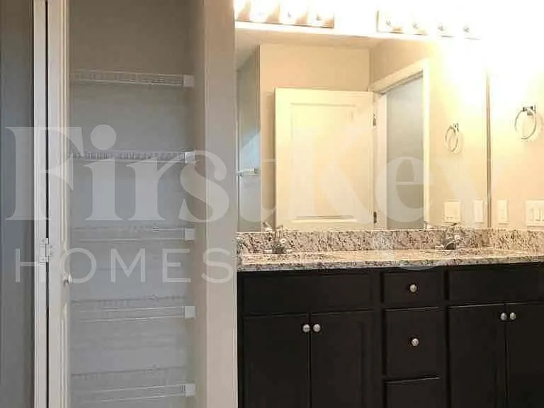 3513 23rd St SW — Photo 9