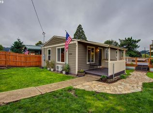 185 NE Pierce St, Estacada, OR 97023