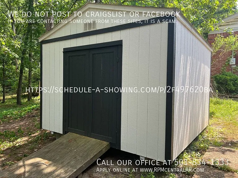 11907 Saint Charles Blvd — Photo 24