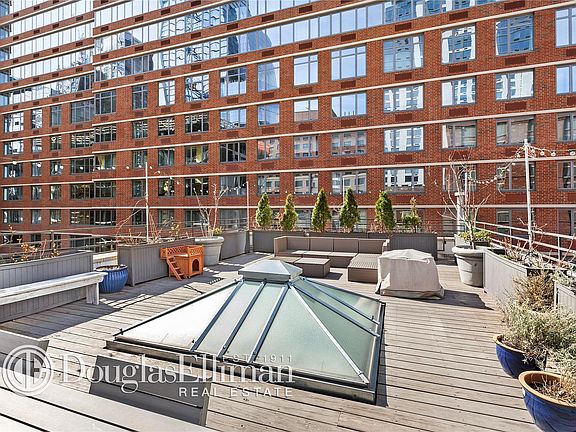 5th image of 540 W 29th St APT 3