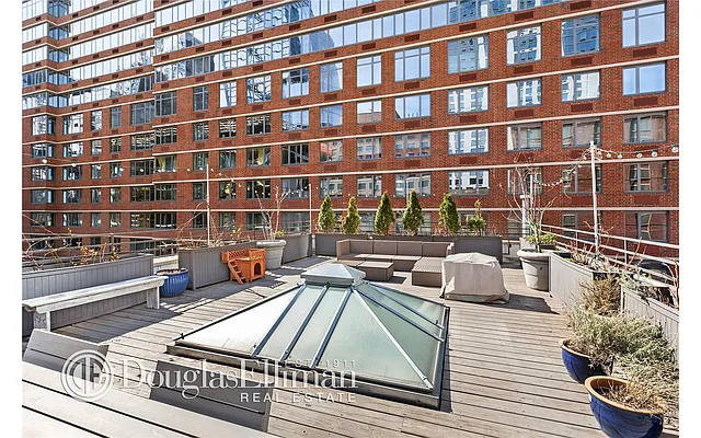 Rented by Douglas Elliman | media 5