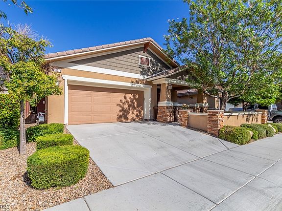 3rd image of 10574 Tranquil Glade Ln