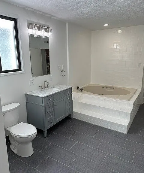 5742 Howe St #2 — Photo 8
