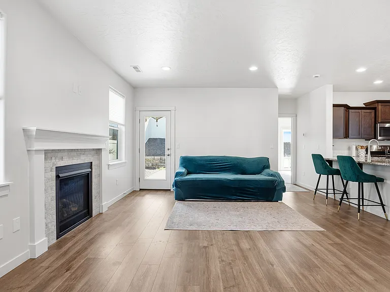 3434 S Garibaldi Pl — Photo 12