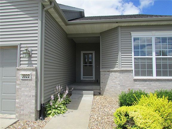 2nd image of 3022 Brookvalley Ct