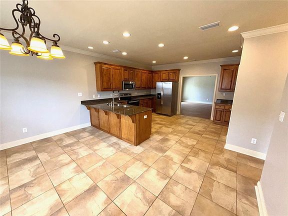 5th image of 10811 Elysian Cir