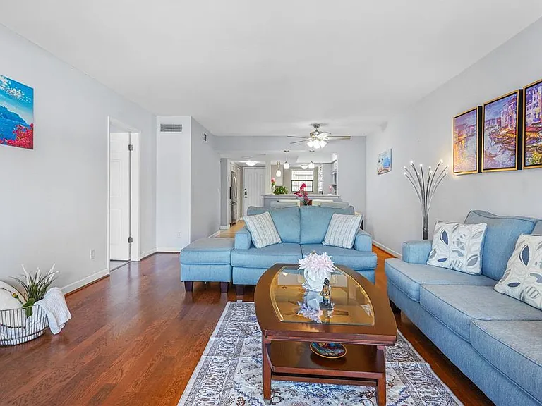 1750 Belleair Forest Dr #C20 — Photo 3
