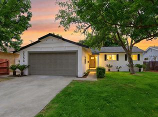 2554 Harvard Ave, Clovis, CA 93612