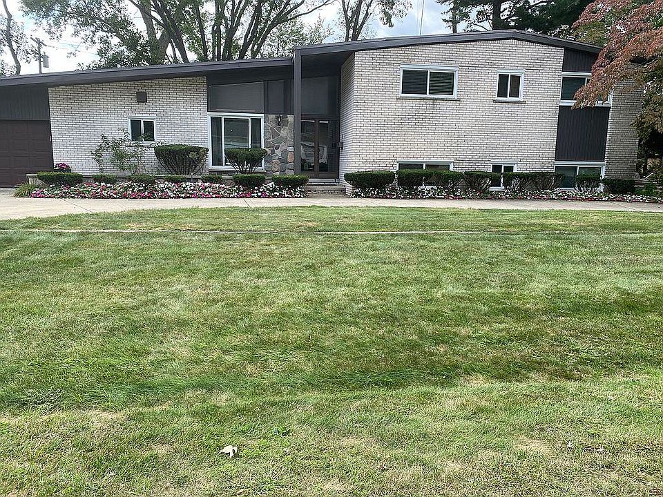 1st image of 19311 Silvercrest St