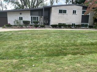 19311 Silvercrest St, Southfield, MI