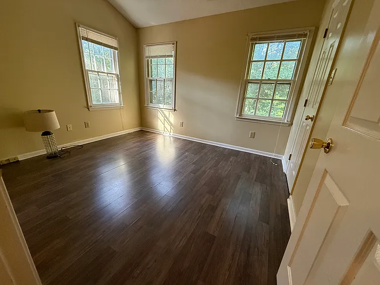 2919 Faversham Pl #TOWNHOUSE — Photo 12