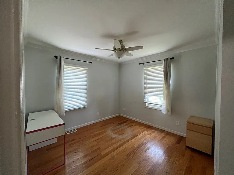 420 Harding Ave — Photo 6